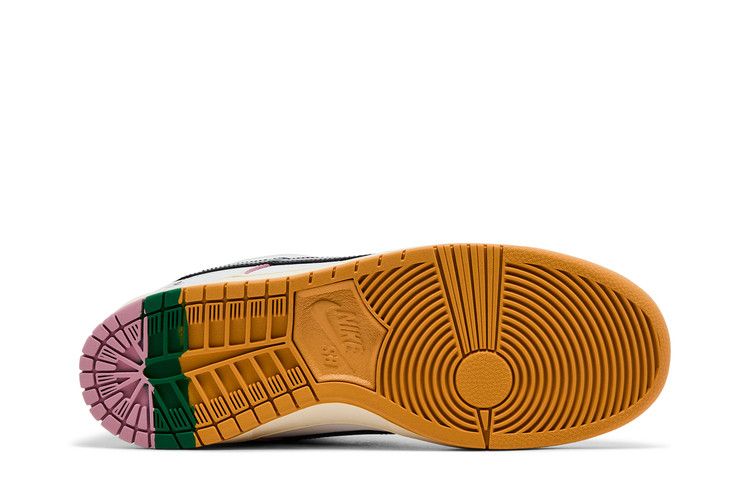 Nike SB Dunk Low CSEF - HJ4132-100