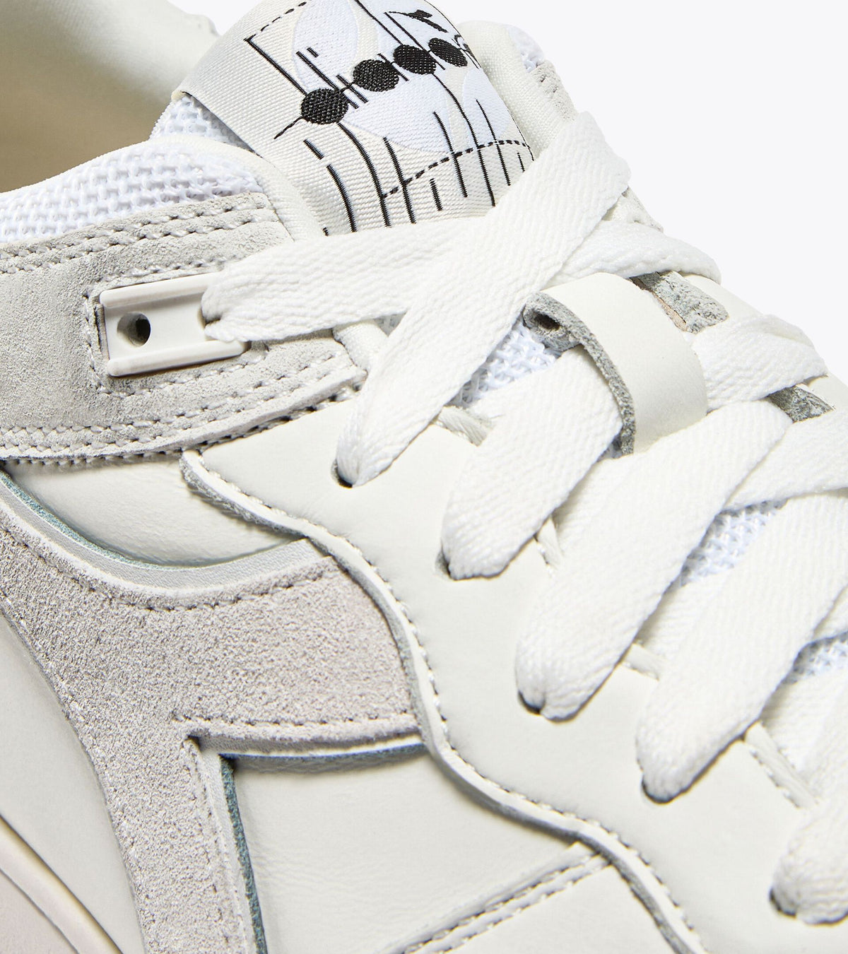 Diadora B560 Used White