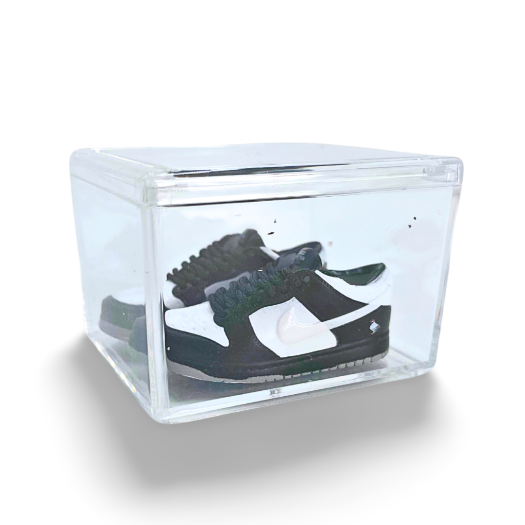 Miniature Sneakers - Nike dunk Panda Pigeon