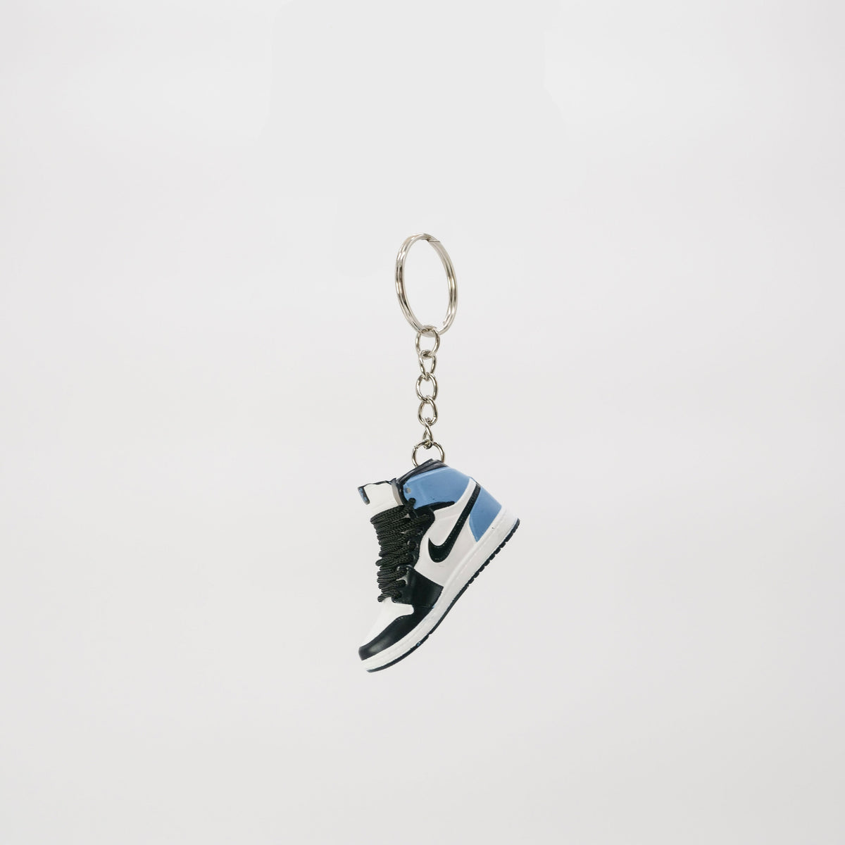 Sneaker keychain - Nike Air Jordan 1 Obsidian UNC
