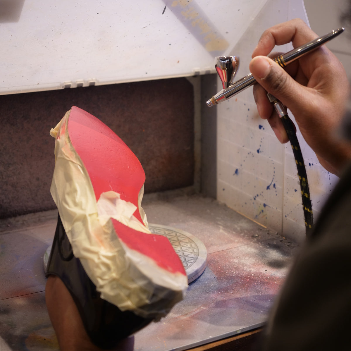 Angelus Walk on Red undersole paint