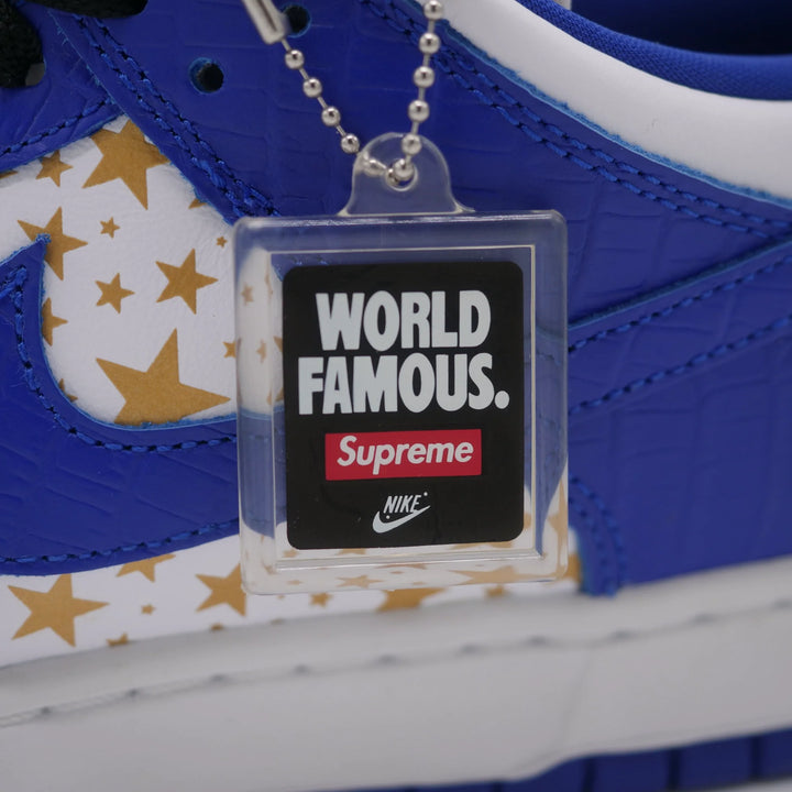 Nike SB Dunk Low Supreme Hyper Royal