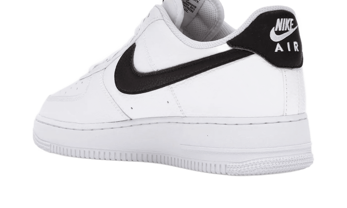 Nike Air Force 1 Low \&07 White Black Pebbled Leather - CT2302-100