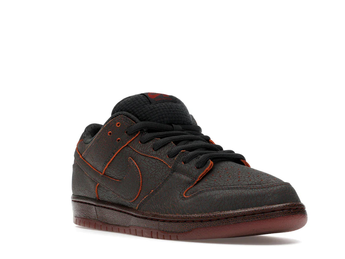 Nike Dunk SB Low Krampus - HV1668-001