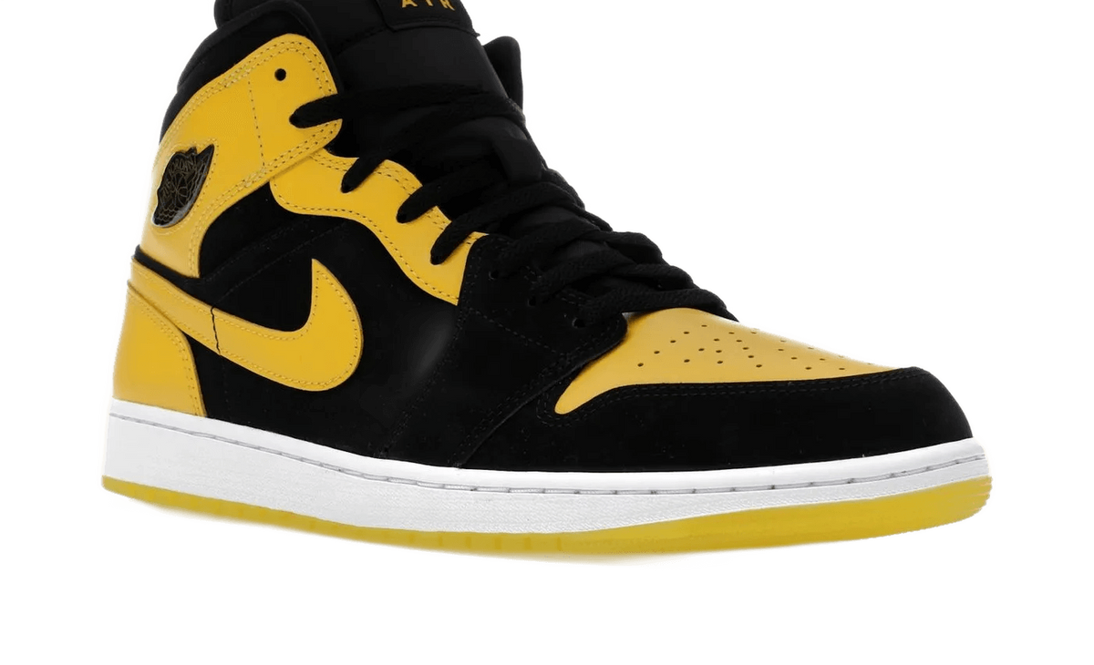 Nike Air Jordan 1 Mid New Love (2025) - HJ6654-071