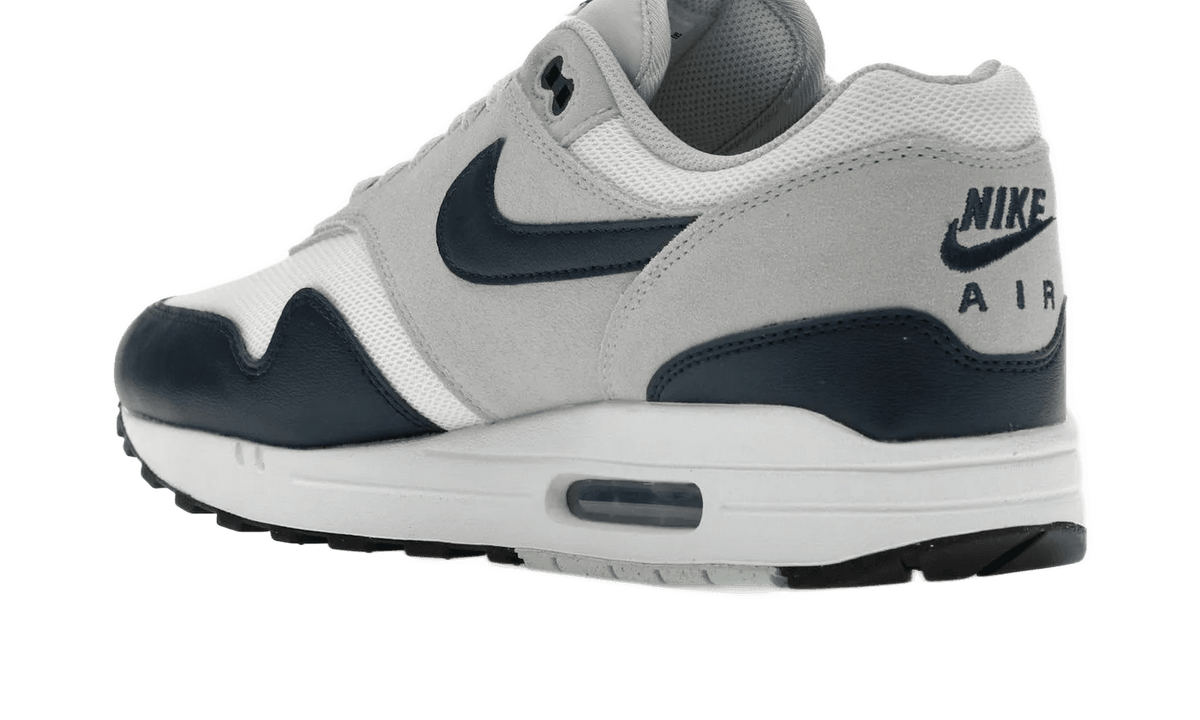 Nike Air Max 1 Essential Summit White Armory Navy