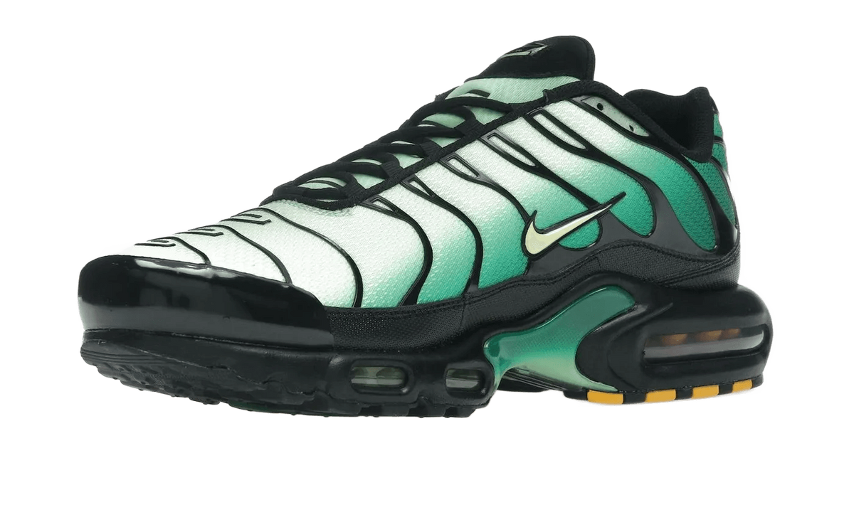 Nike Air Max Plus Vapor Green Malachite Black Light Lemon Twist - DM0032-301