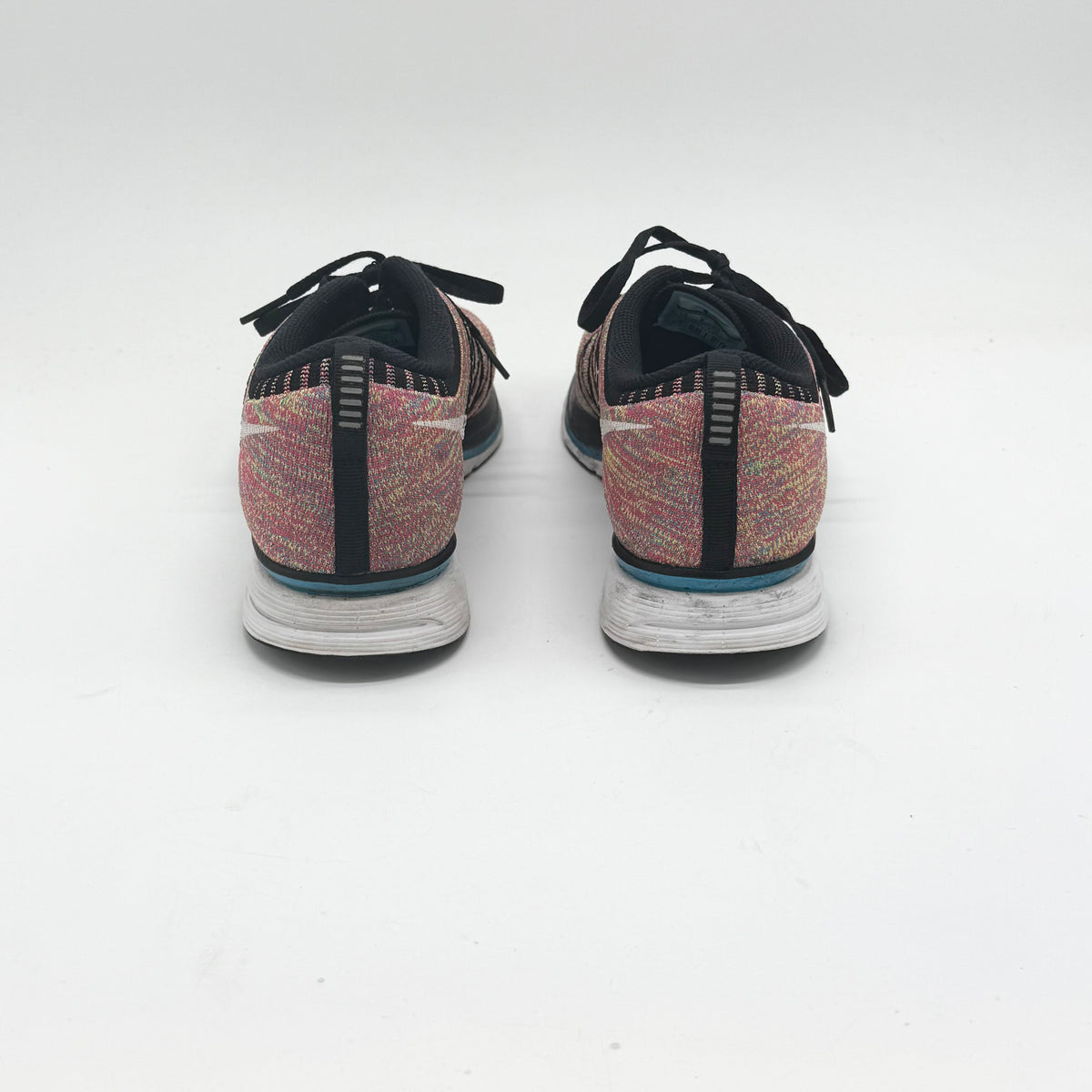 Nike Flyknit Trainer Multi-Color EU 44