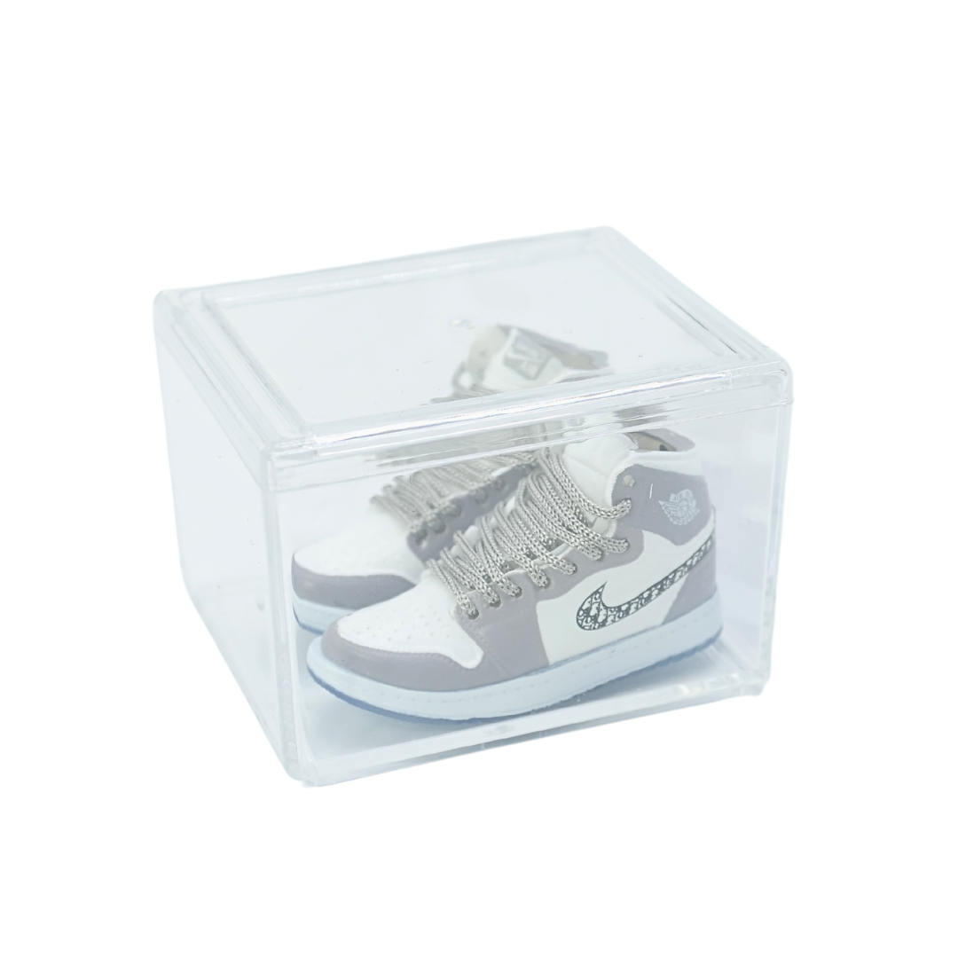 Miniature sneakers - Nike Air Jordan 1 Retro High x Dior
