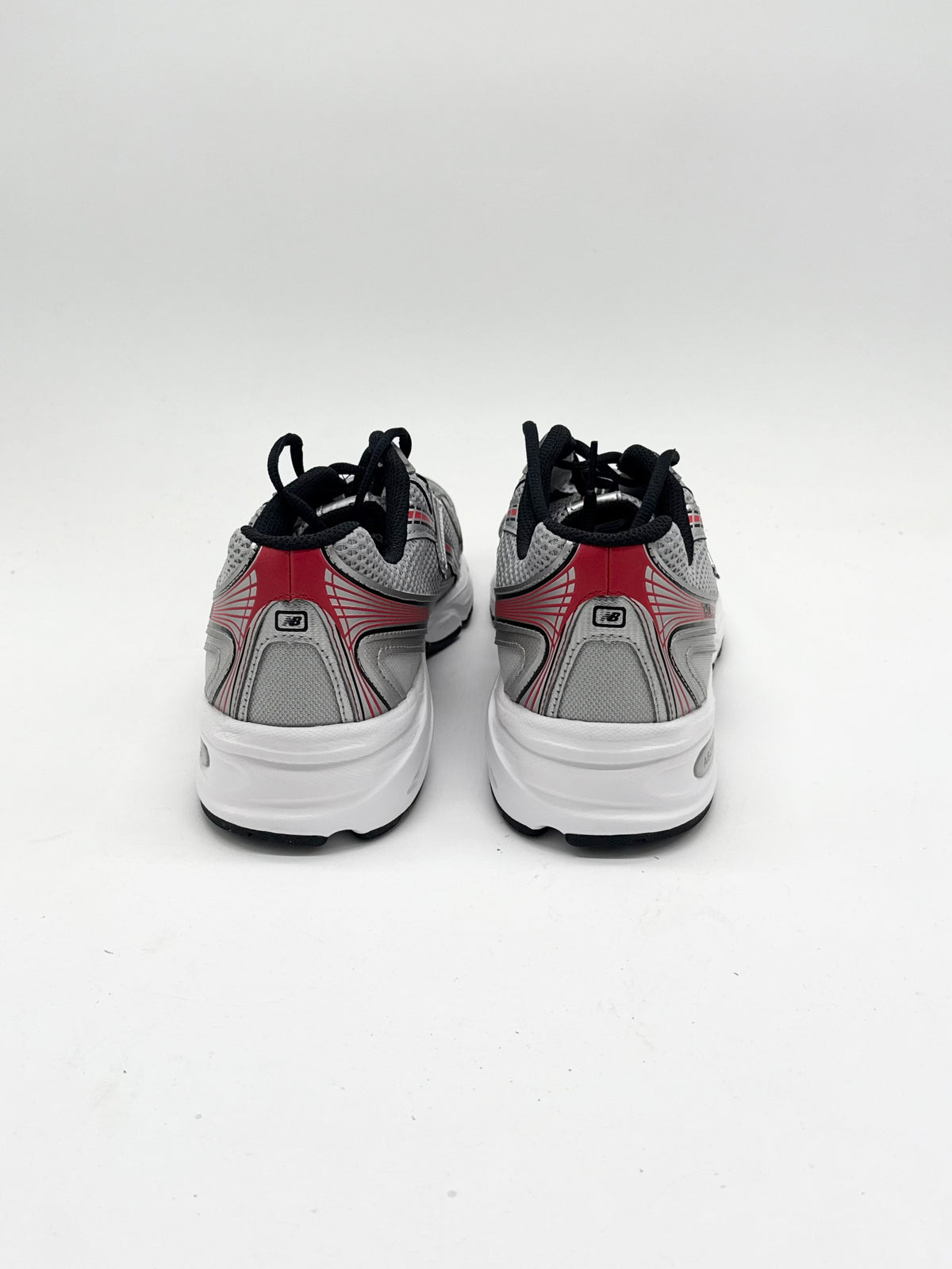 New Balance 740 V2 Silver Red