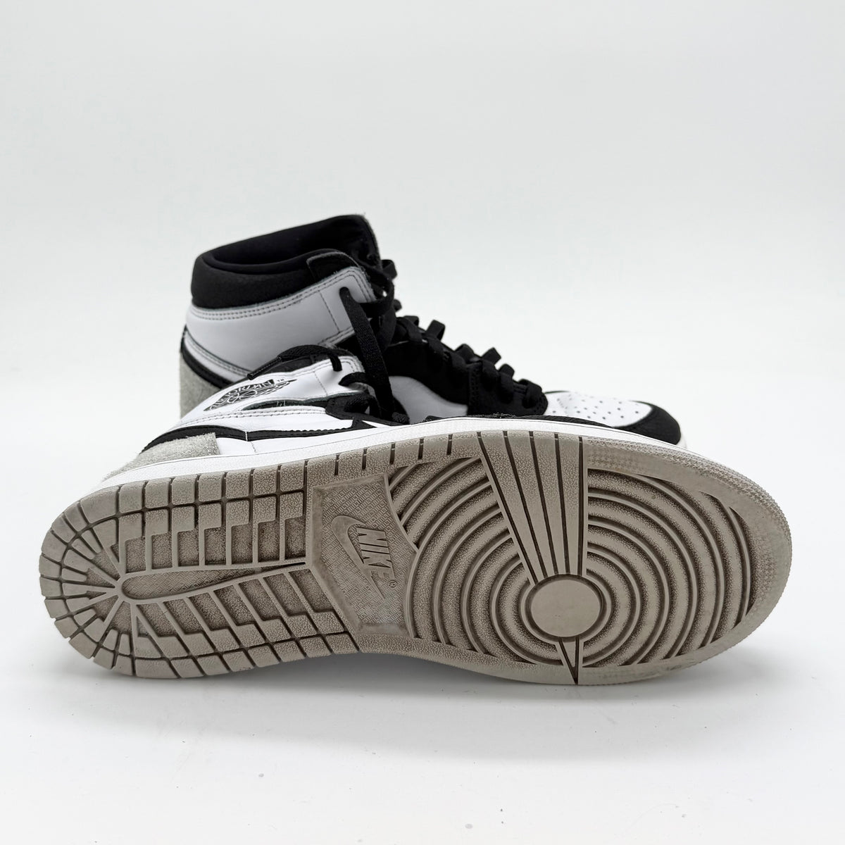 Nike Air Jordan 1 Retro High OG Bleached Coral EU 43