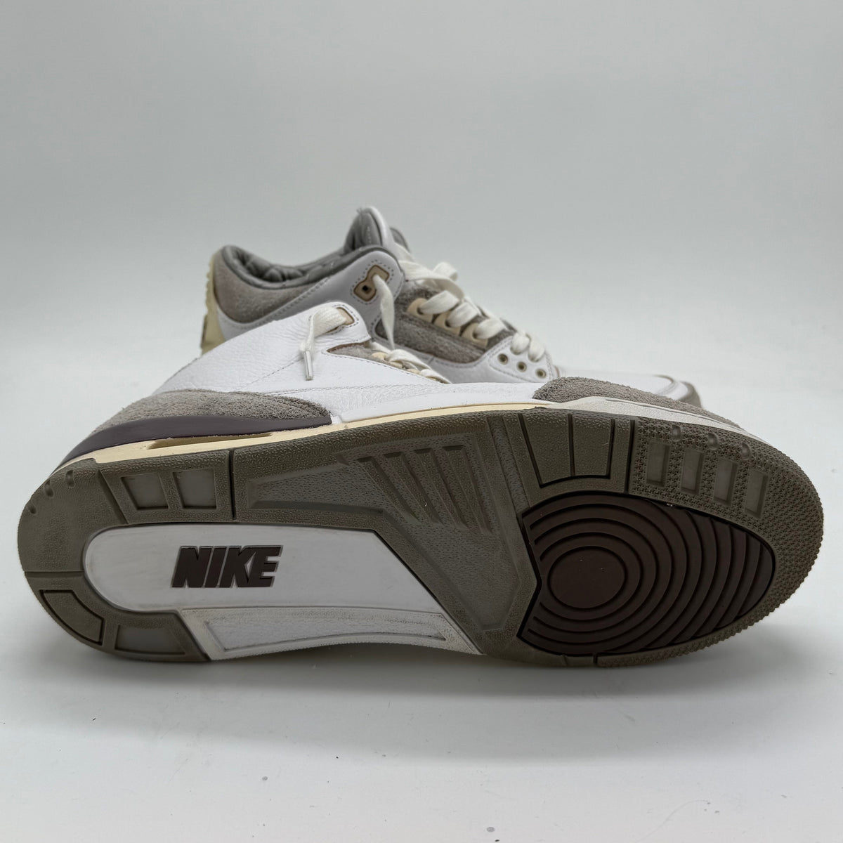 Air Jordan 3 A Ma Maniere Beige EU 45