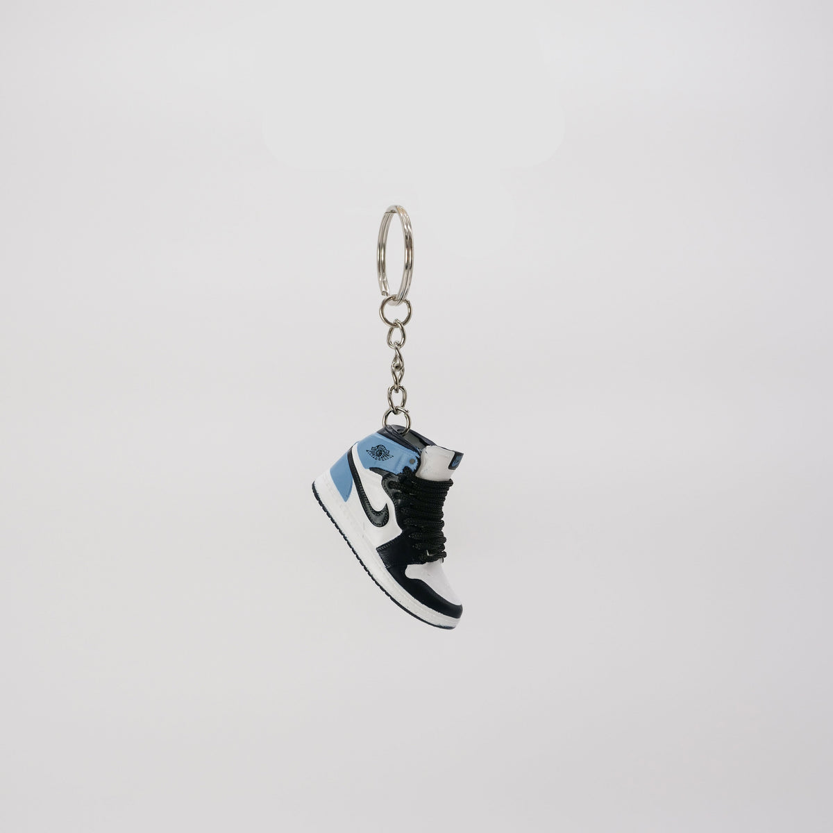 Sneaker keychain - Nike Air Jordan 1 Obsidian UNC