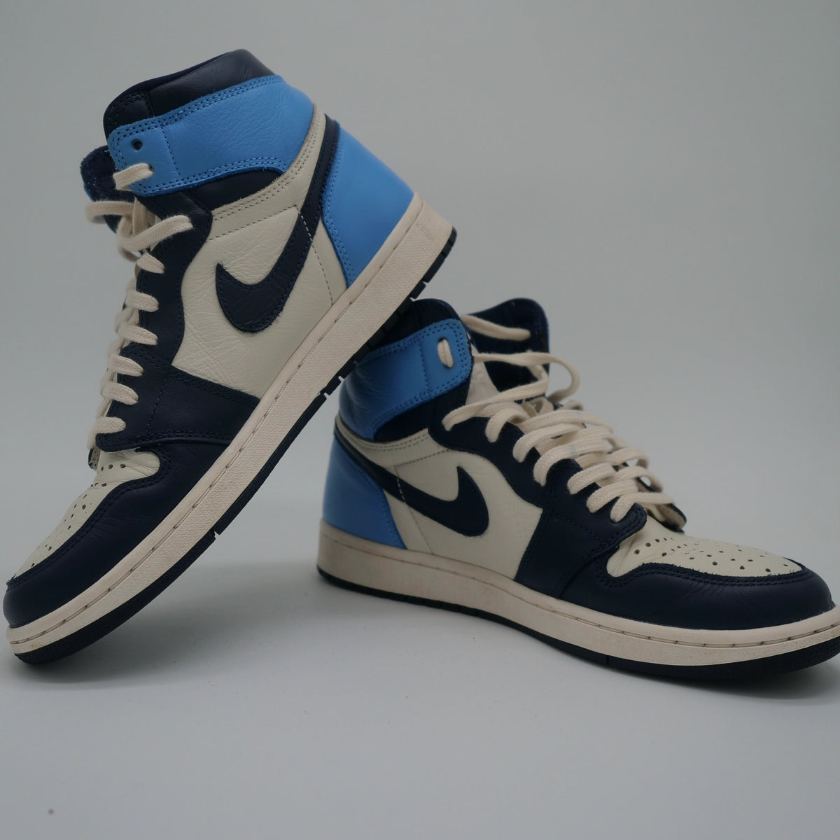 Nike Air Jordan 1 Retro High Obsidian UNC - EU 42 1/2