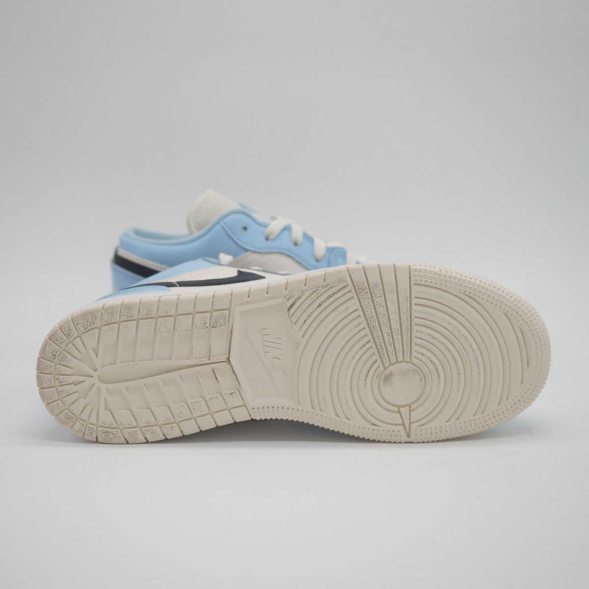 Nike Air Jordan 1 Low Ice Blue Black - EU 39