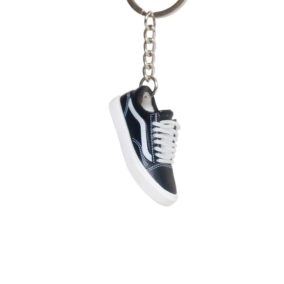 Sneaker keychain - Adidas Yeezy 700 Wave Runner