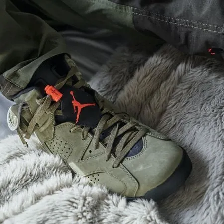 Air Jordan 6 Travis Scott Medium Olive - CN1084-200