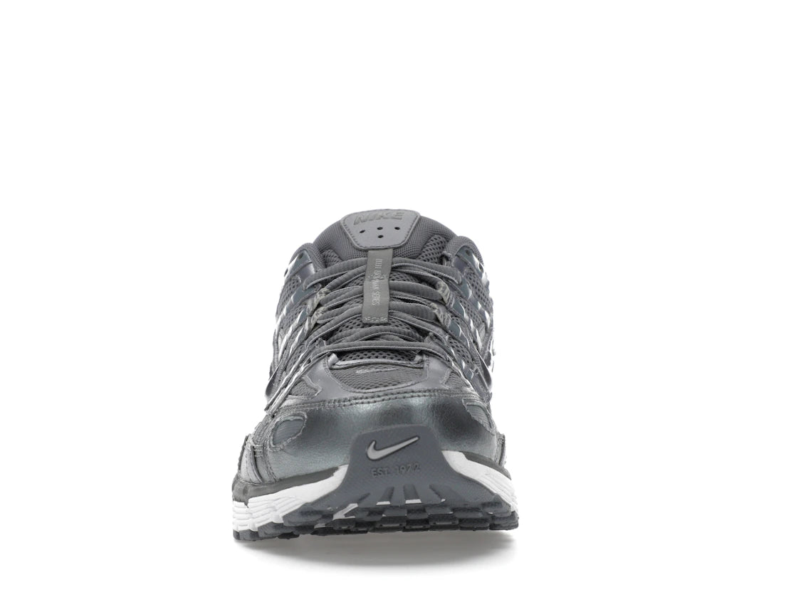 P-6000 Metallic Cool Grey - CD6404-023