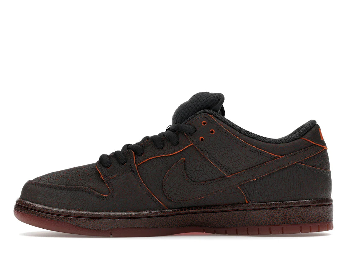 Nike Dunk SB Low Krampus - HV1668-001