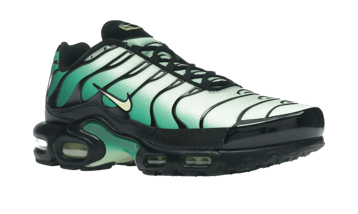 Nike Air Max Plus Vapor Green Malachite Black Light Lemon Twist - DM0032-301