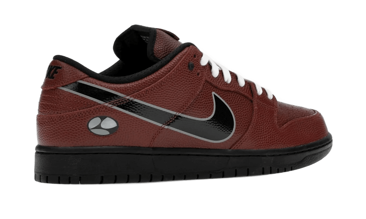 Nike SB Dunk Low Limosine Skateboards - HJ4131-200